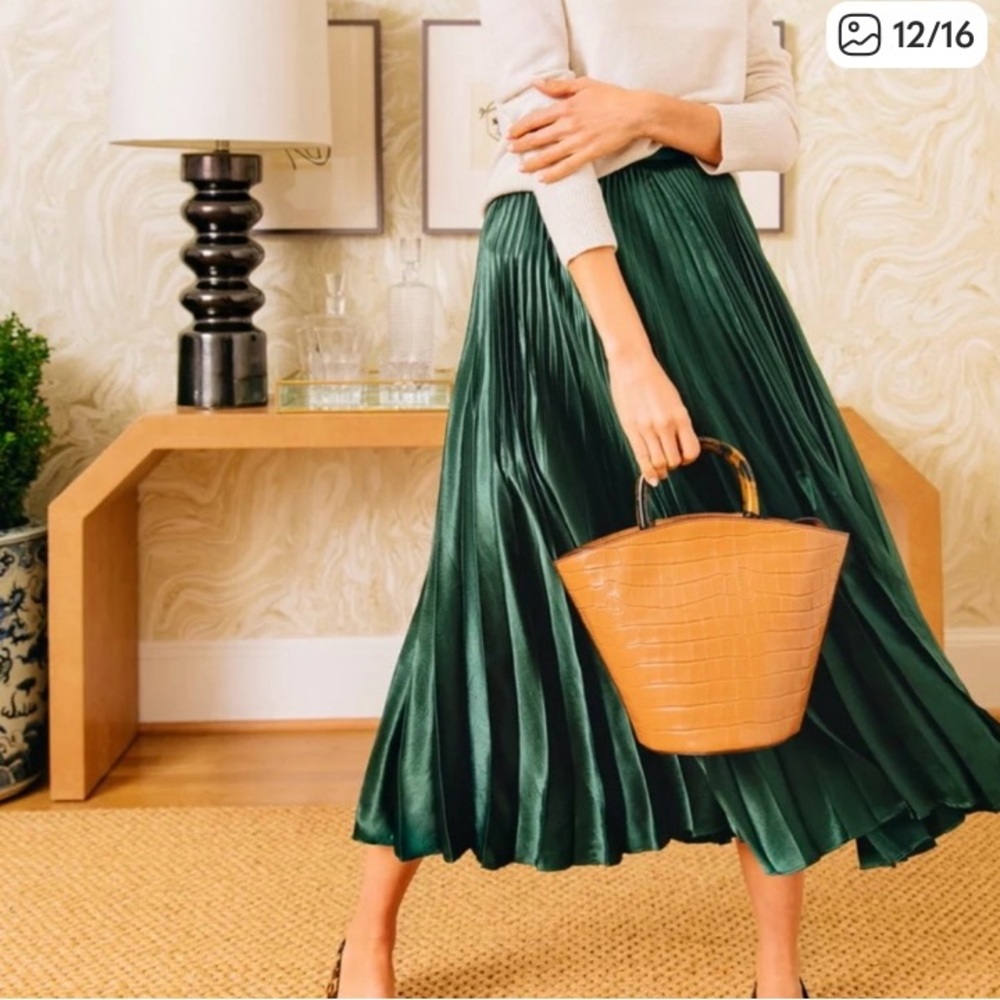 Vince Emerald Green Pleated Satin Midi Skirt with Side Slit